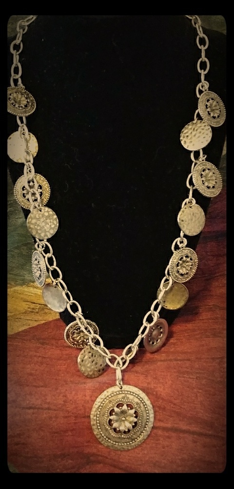 Charming Charlie Vintage Necklace